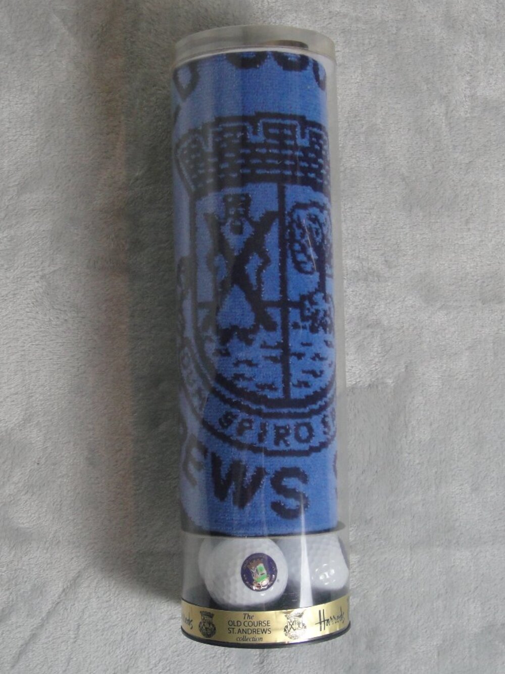 St Andrews Scotland Old Course Green Golf ball plastic canister tees ball marker